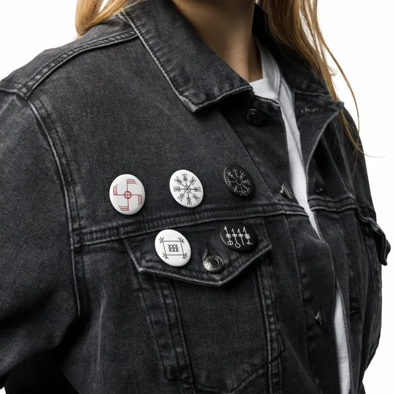 set-of-pin-buttons-white-1.25-front-672f38eb74575 set-of-pin-buttons-white-1.25-front-672f38eb74575